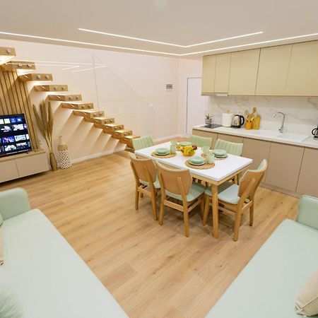 Arial Lofts Hotel Vlorë Екстериор снимка