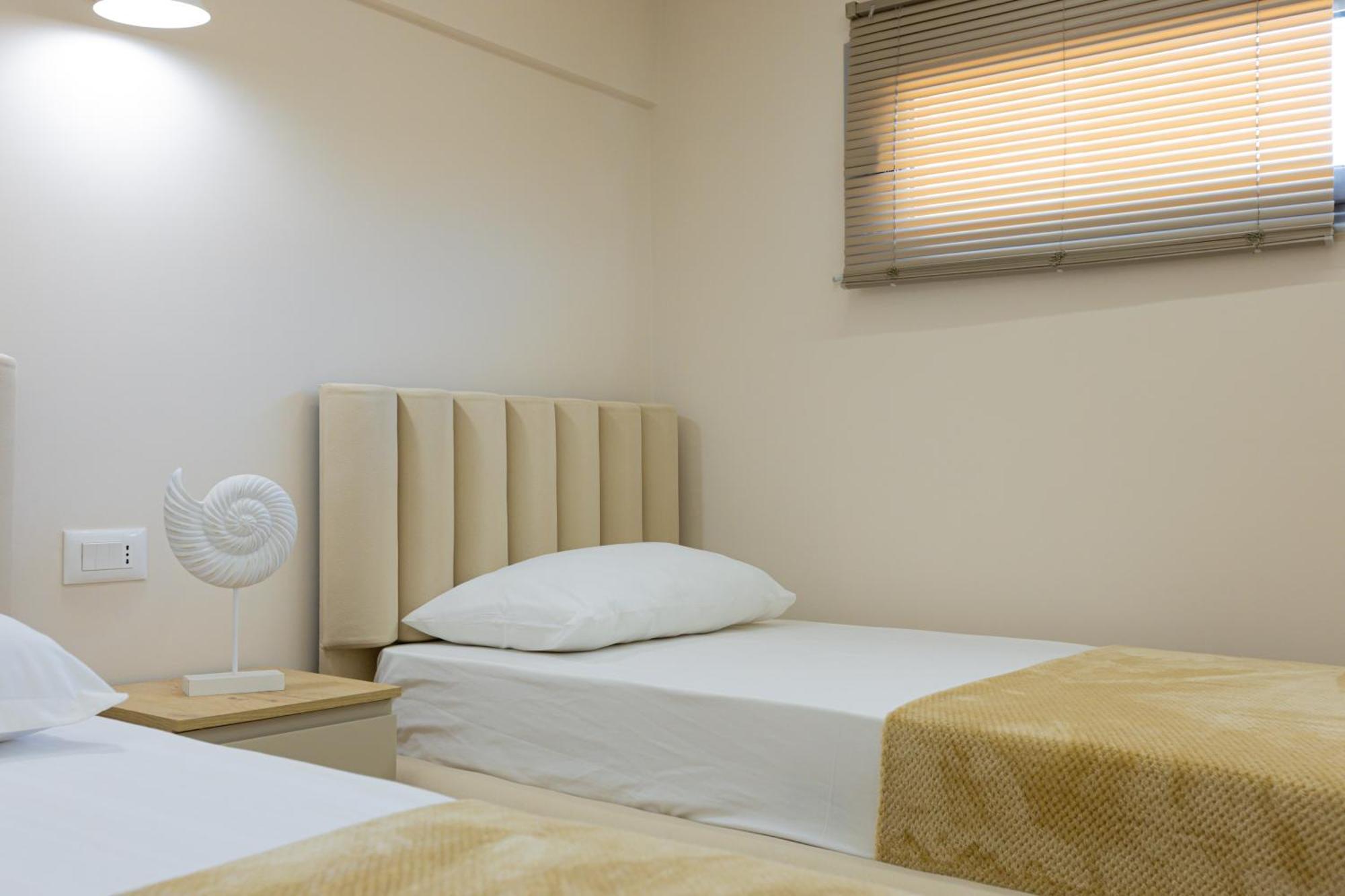 Arial Lofts Hotel Vlorë Екстериор снимка
